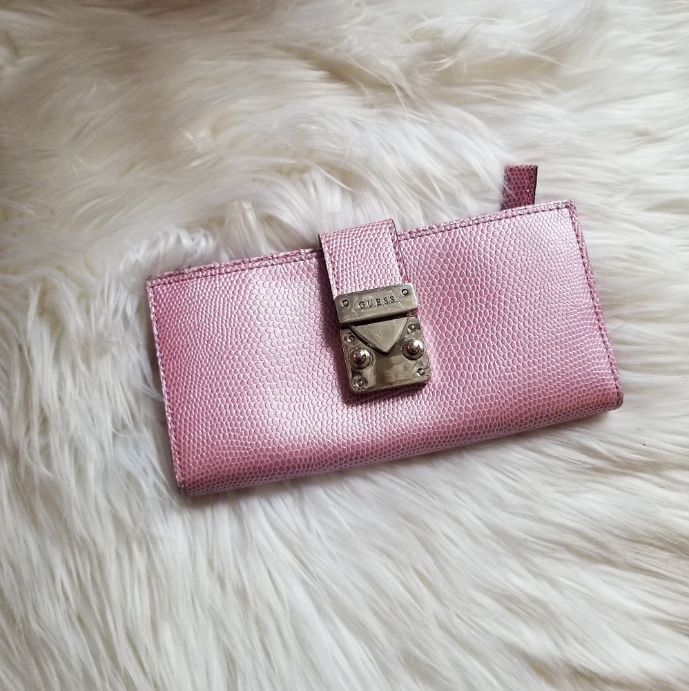 Guess wallet